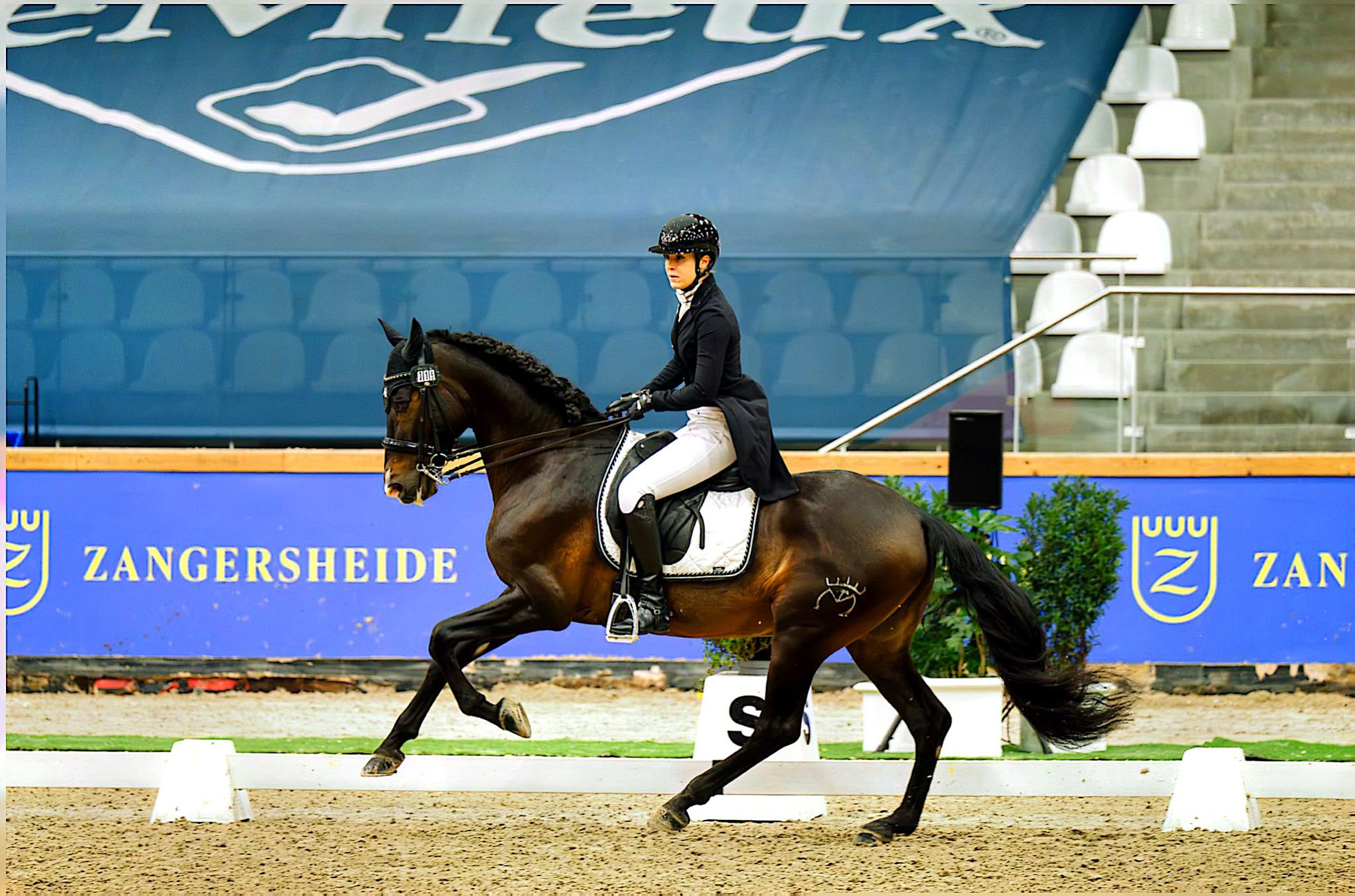 Masters-du-Cheval-Iberique-MCI_Sentower-Park-Belgium-7-11-Oct-26_Perdigon-De-Flo-Alice-Orlandi4